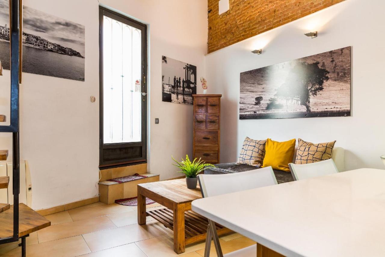 Fridays Flats Dreamy Duplex - Stylish Beach Loft 바르셀로나 외부 사진