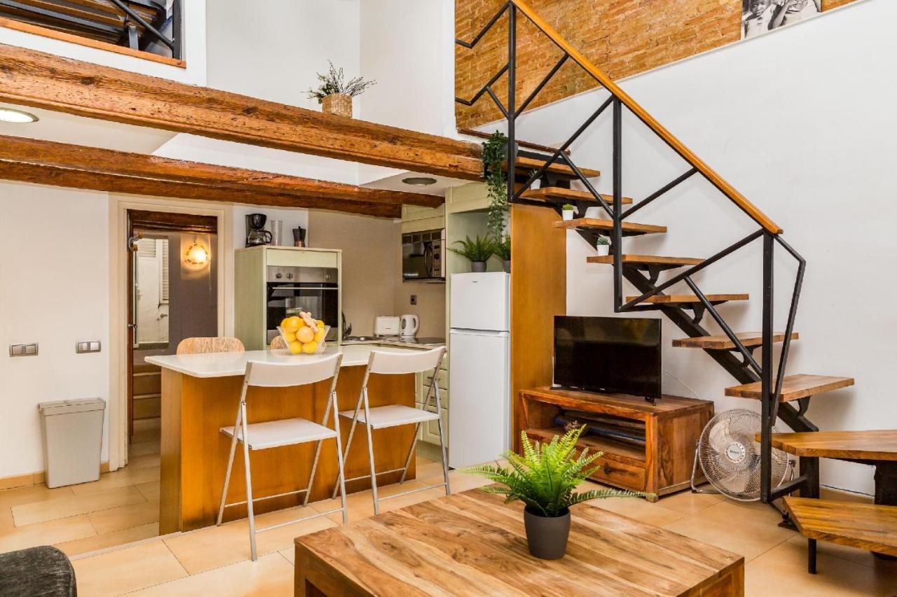 Fridays Flats Dreamy Duplex - Stylish Beach Loft 바르셀로나 외부 사진